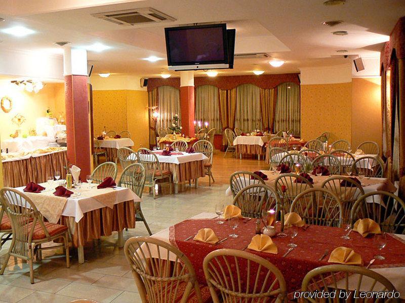 Hotel Calisia Kalisz Restaurant foto